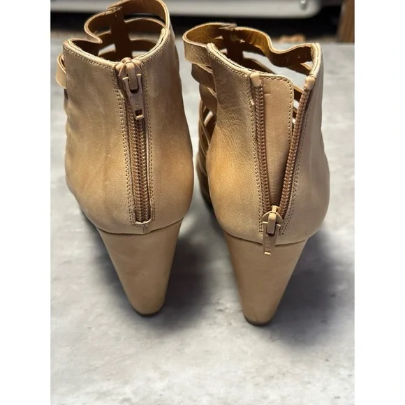 Coclico Tan Gladiator Wedge Sandals 41 - Picture 5 of 7